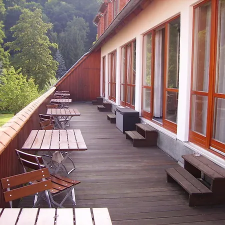 Отель Zur Erholung *